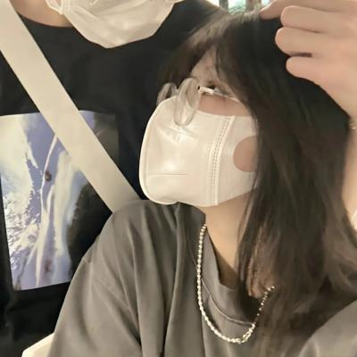 稀有罕见的成熟酷拽情侣头像图片 高级高冷双人同框情侣头像图片