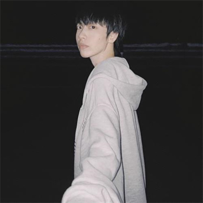 高冷冷酷的暗黑系双人情头合集 暗色系情侣头像双人两张图片