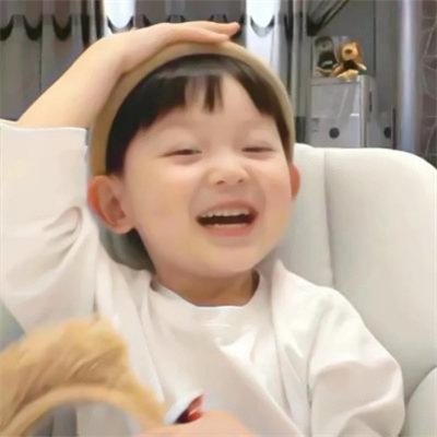 萌化人心的小孩子微信情头 一男一女超可爱萌娃情侣头像图片