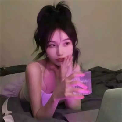 不易被察觉的情侣头像图片 真人一人一张高清好看的浪漫情头