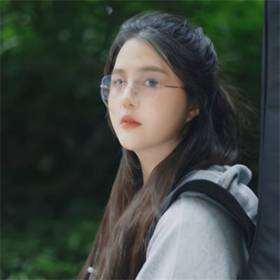 简约低调又不失高级感的情头 干净好看比较清晰的一男一女情头