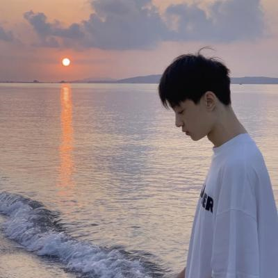 高清唯美的浪漫甜蜜微信情头 日落很有氛围感的双人情侣头像图片
