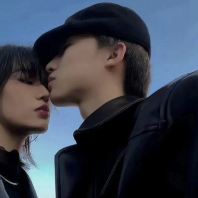 看一眼就会迷上的小众情侣头像 独一无二酷酷个性的真人情头合集