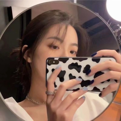 分开两张不易发现的情侣头像 一男一女各一张好看的真人情头图片