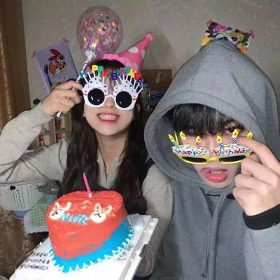 低调有意境的二人专用微信情头 ins高级质感真人不露脸情侣头像