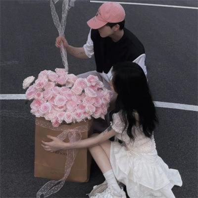 甜蜜男女小情侣专用微信情头 高质量精致温馨的甜美情侣头像真人