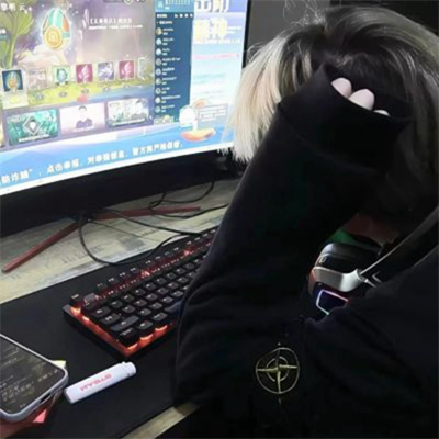 不易被察觉的最新一男一女微信情头 高质量单张好看的氛围情头