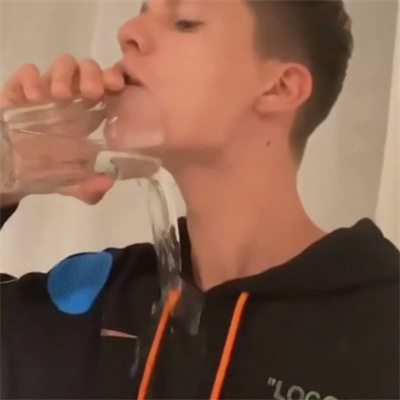 越搞怪越帅的最新男生头像大全 超级搞怪搞笑的微信个性男头