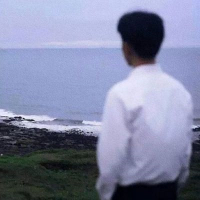 唯美有意境的超好看情头最新 一男一女分开的背影情侣头像不明显