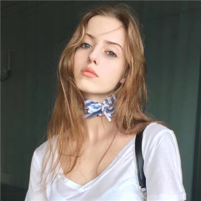 女生阳光小清新的美女头像 欧美头像气质高冷真人女生头像