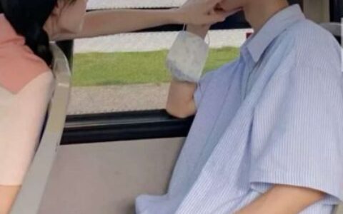 真人魅力很有意境情侣头像 超级好看又很火的幸福情头2022