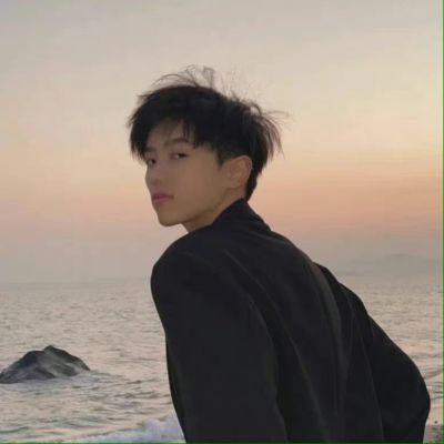 魅力感十足高清情头一人一张 非常有氛围感的好看精致情头