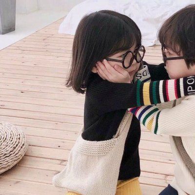 好看小孩情头双人一人一张最新版 2022可爱萌娃呆萌情侣头像