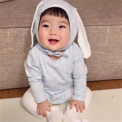 好看小孩情头双人一人一张最新版 2022可爱萌娃呆萌情侣头像