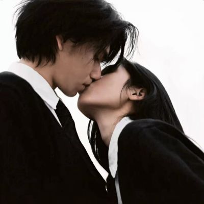 双人好看的情侣头像真人特好看 全新颜值高潮流的情侣头像可爱