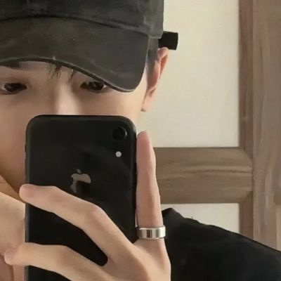 幸福感爆棚男女甜蜜互动情头 又甜又浪漫的真人情侣头像高清图片
