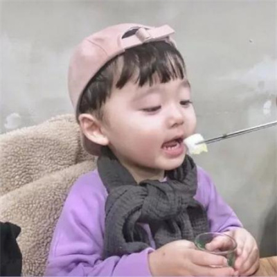 适合学生党用的不明显情侣头像 可爱搞怪的萌娃情侣头像一男一女