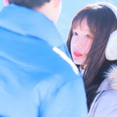 2022全新热门超级火的情头 真人超级的宠溺又很甜的情侣头像