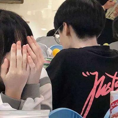 很甜又超级虐狗的情头一人一张 非常甜又恩爱的双人情头大全
