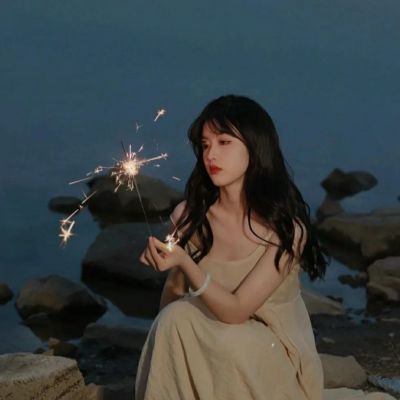 情侣真人情头超级好看高清 高颜值很甜很撩的幸福的情侣头像