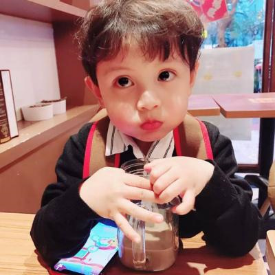 超火爆微信双人闺蜜兄弟头像 2022最新版萌娃情侣头像不明显