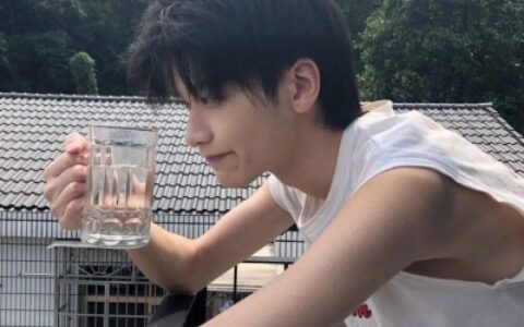 适合用撩妹的男人味十足的男头 成熟又魅力超酷的热门男头