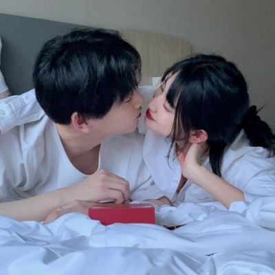 超火甜美双人头像合集高清 情侣头像图片2022年最新版一男一女