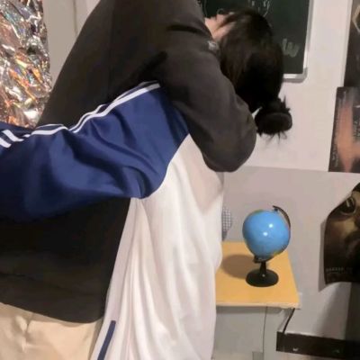 很精致的ins风小众的魅力情头 很干净又很文艺好看的气质情侣头像