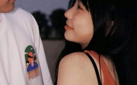 巨赞很哇塞潮流的精致情头高颜值 不易察觉真人情侣头像一对两张