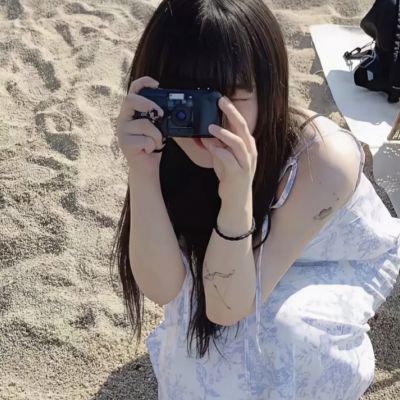 高颜值超幸福的很撩人的情侣 2022绝美不明显的情头真人ins超好看