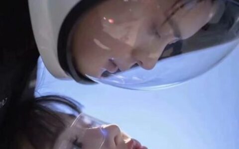 2022可爱又呆萌的情头一人一张 清纯又很可人的情侣头像很有质感