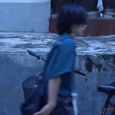 精致又很可爱的夏日蓝色个性头 ins潮流夏天蓝色头像真人高清好看