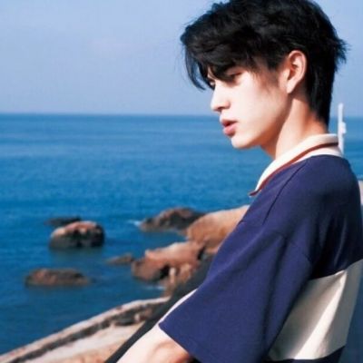 精致又很可爱的夏日蓝色个性头 ins潮流夏天蓝色头像真人高清好看