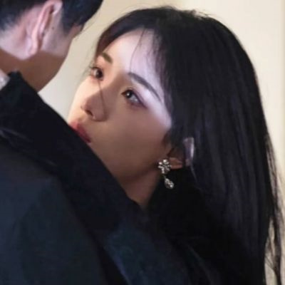一男一女真实微信情侣头像 2022新款情侣头像占有欲很强的情头