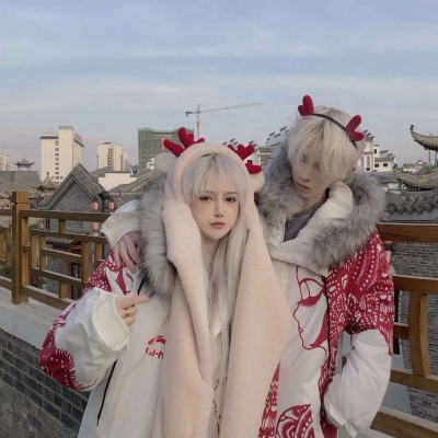 甜蜜恩爱的情侣真人微信头像大全 时尚好看的情侣头像一男一女