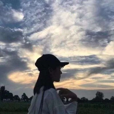 超好看情侣最新微信头像图片大全 唯美情侣高清背影真人头像图片
