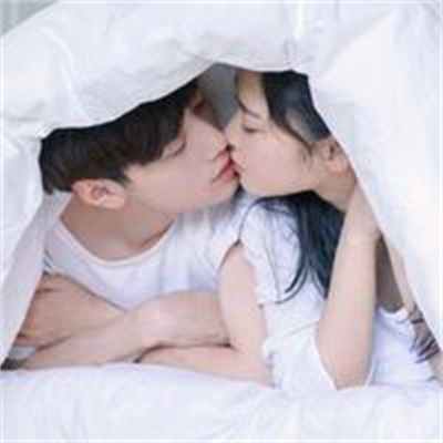 唯美情头浪漫温馨情侣图片大 高清情侣头像一对两张甜蜜真人图片