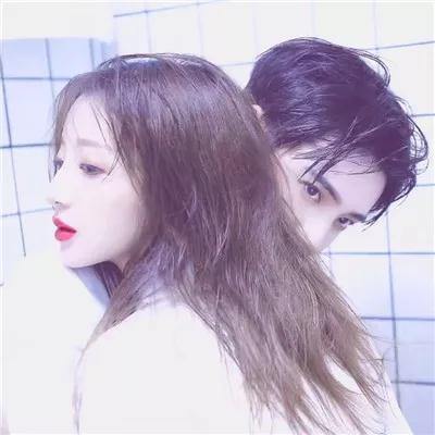 唯美情头浪漫温馨情侣图片大 高清情侣头像一对两张甜蜜真人图片