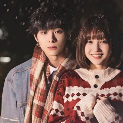 浪漫温馨情侣最新头像图片大全 高清真人情头一左一右两张图片