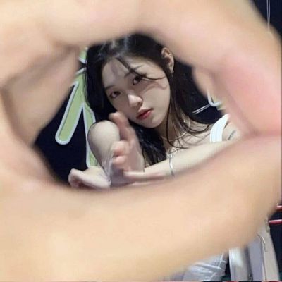 很高调秀恩爱的情头真人好看 2022情侣头像一男一女高清