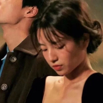 唯美好看的情侣高清图片大全 复古情侣头像真人一人一半