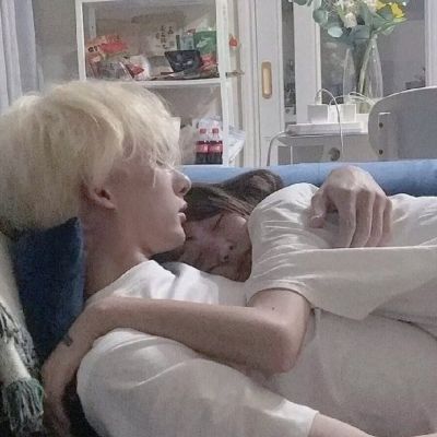 超好看男女情头高清微信图片大全 情侣头像亲吻暧昧一对真人图片