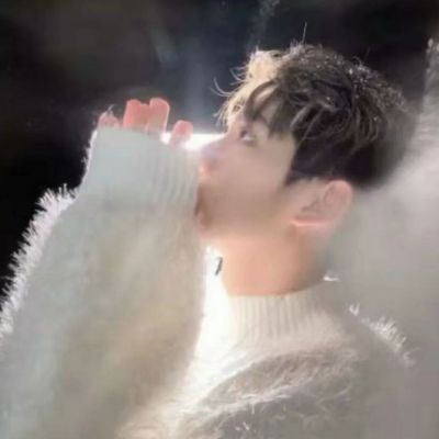 温馨甜蜜的情侣浪漫头像大全 高清真人情头双人2张图片