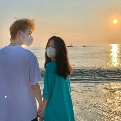 唯美浪漫的情头一人一张高清图片 唯美情侣头像背景夕阳