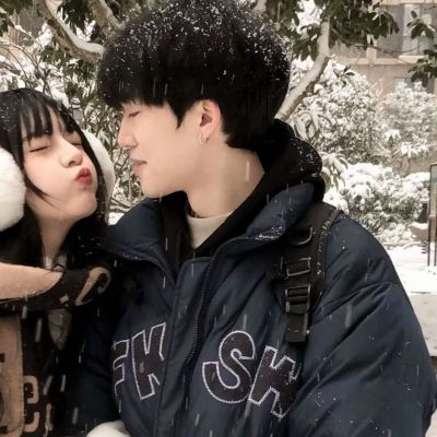 氛围感十足的浪漫唯美情侣头像 快手优质情头高清图片