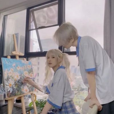 高质量情头真人高清浪漫图片大全 高清唯美情头一左一右图片
