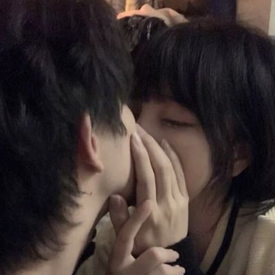 唯美情侣真人高清微信头像 一男一女情侣头像韩版范两张高清图片