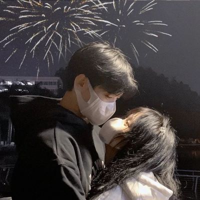 唯美情侣真人高清微信头像图片大 高冷抖音最潮情侣头像两张图片
