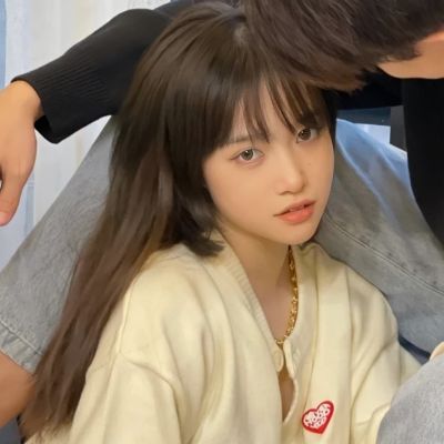 唯美情侣真人高清微信头像图片大 高冷抖音最潮情侣头像两张图片