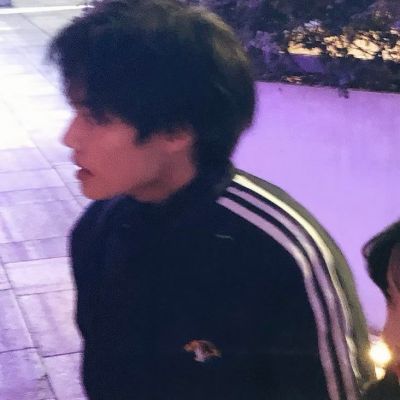 唯美情侣高清真人微信头像图片 抖音最火情侣头像一左一右配对